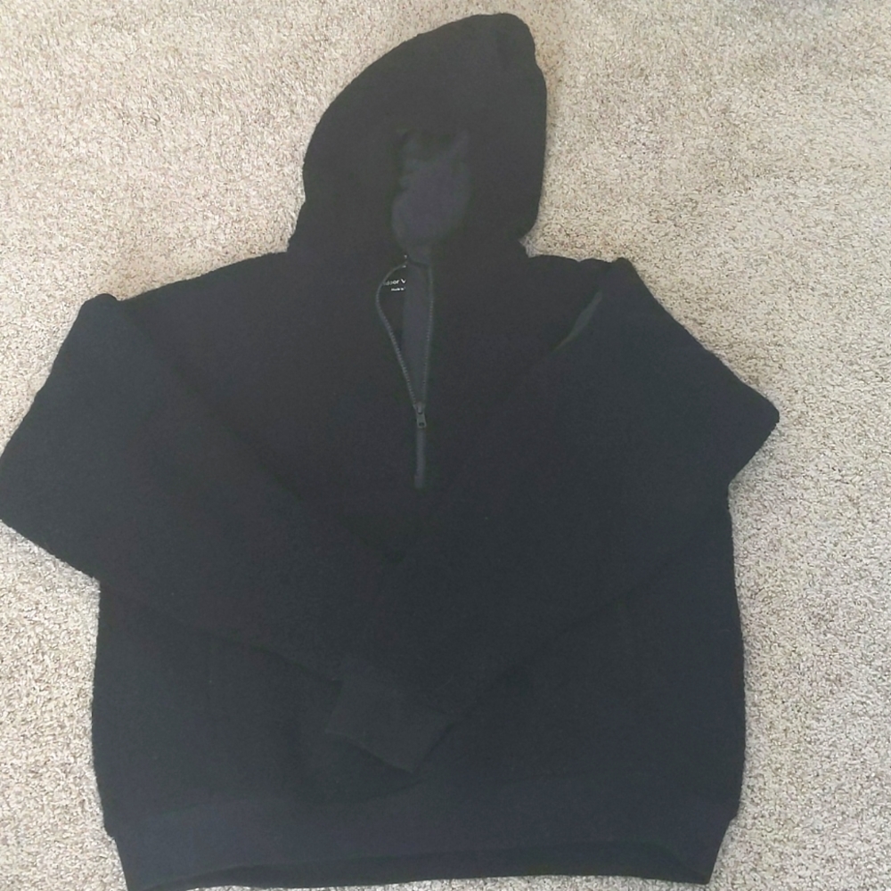 Outdoor Voices sherpa half zip